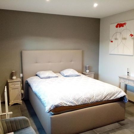 モントーバン Un Air De Campagne Bed & Breakfast エクステリア 写真