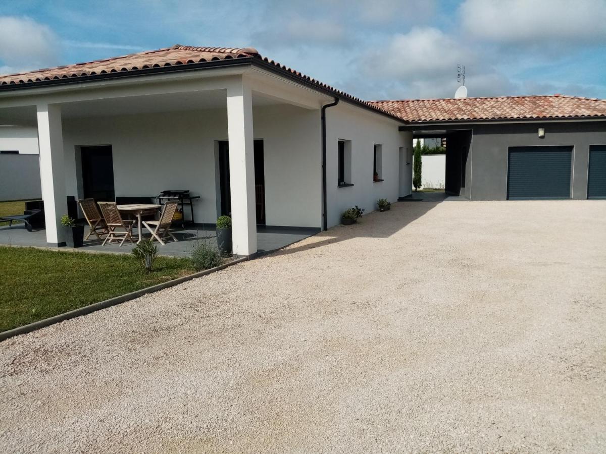 モントーバン Un Air De Campagne Bed & Breakfast エクステリア 写真